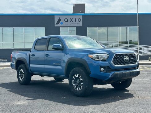 Used 2019 Toyota Tacoma TRD Off-Road AWD/4WD image 1