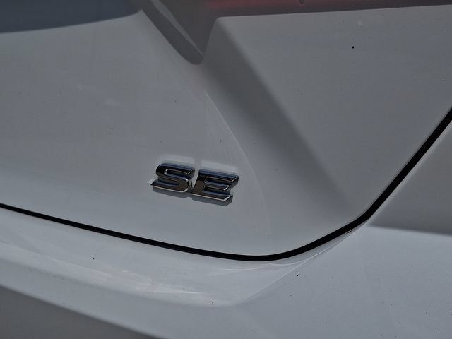 Used 2025 Toyota Camry SE FWD image 32