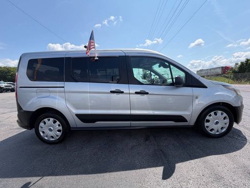 Used 2021 Ford Transit Connect XL FWD image 5