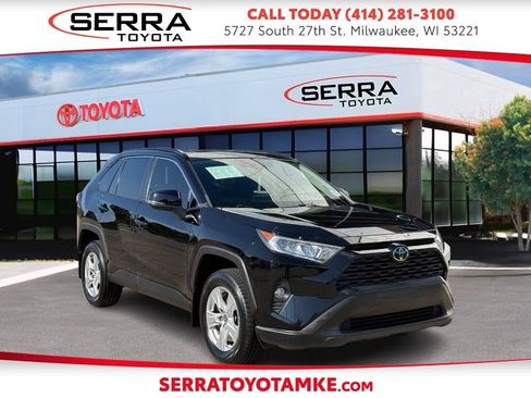 Used 2021 Toyota RAV4 XLE w/ Convenience Package AWD/4WD image 1