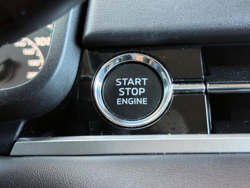 Used 2024 Mitsubishi Outlander SE AWD/4WD image 26