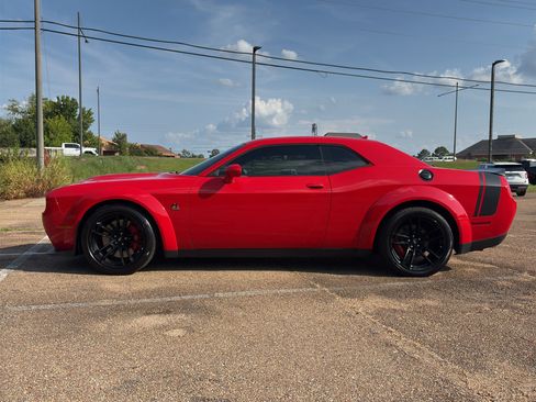 Used 2020 Dodge Challenger R/T Scat Pack RWD image 8