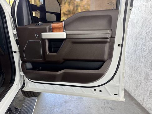 Used 2022 Ford F350 King Ranch w/ King Ranch Ultimate Package image 29