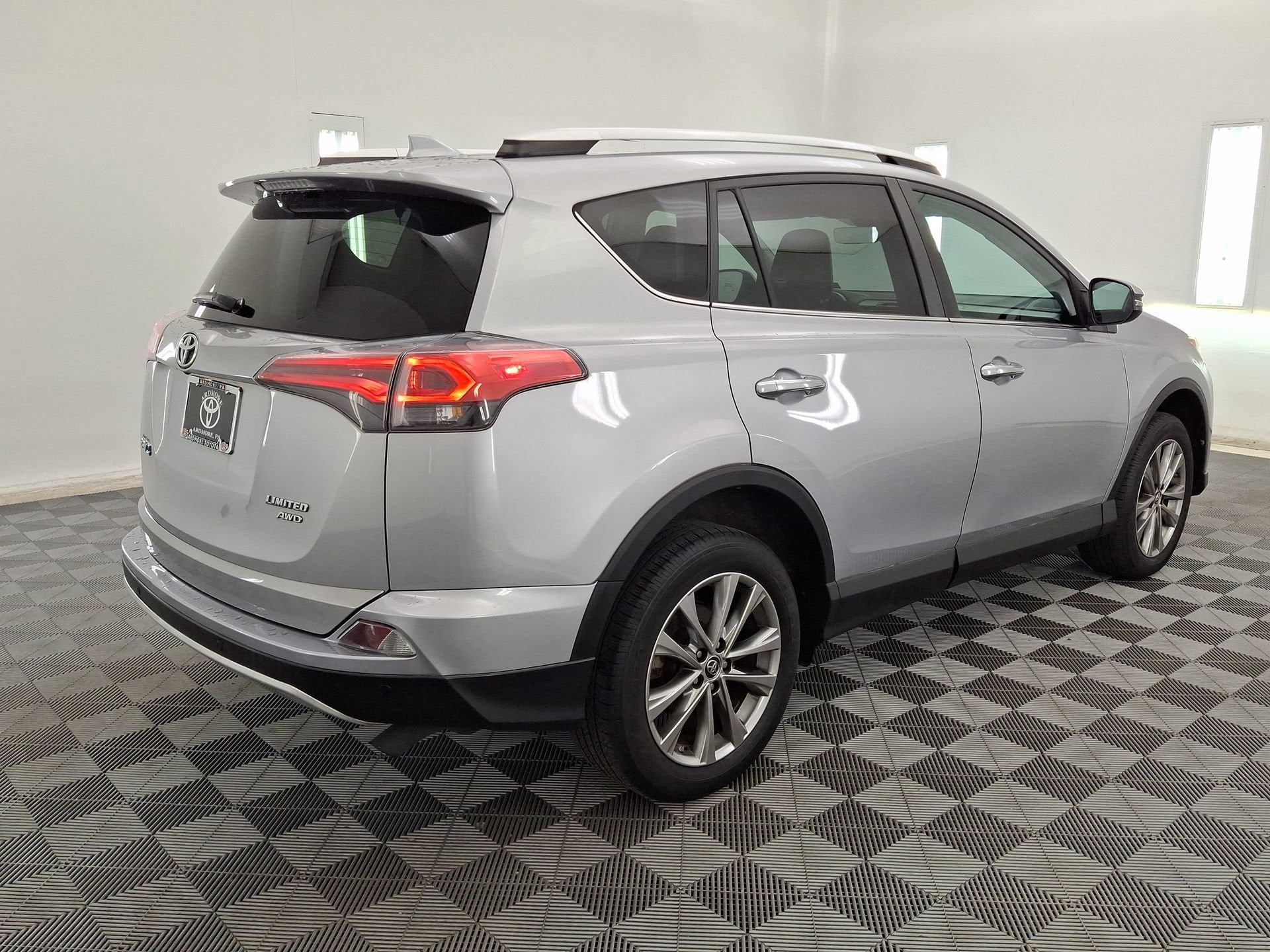 Certified 2016 Toyota RAV4 Limited AWD/4WD image 25
