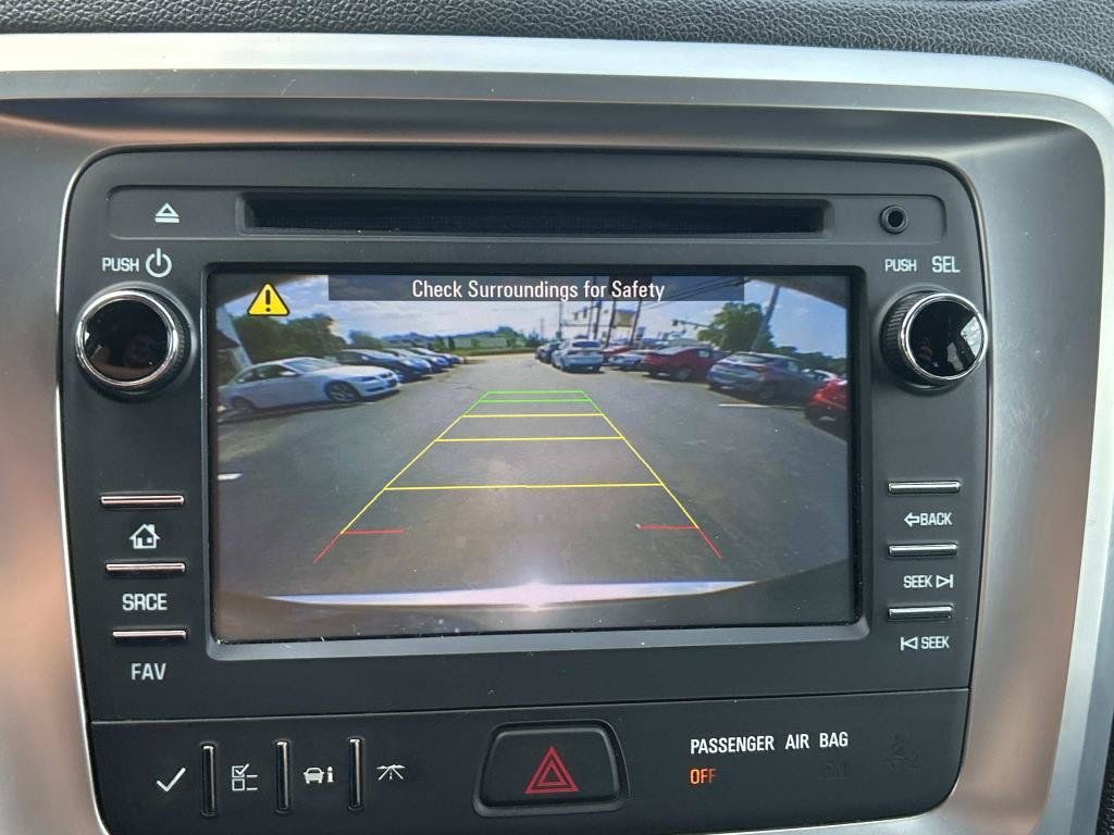 Used 2013 GMC Acadia SLE FWD image 28