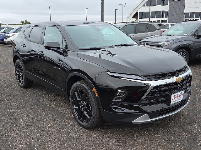 New 2026 Chevrolet Blazer LT w/ LPO, Floor Liner Package FWD image 5