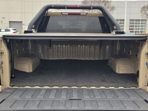 Used 2023 GMC Sierra 1500 Elevation image 9