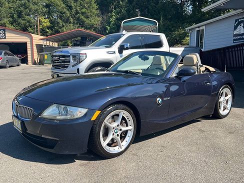 Used 2006 BMW Z4 3.0si RWD image 1