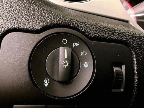 Used 2012 Ford Mustang GT Premium image 30