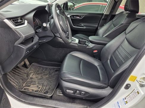 Used 2020 Toyota RAV4 XLE Premium w/ All Weather Liner Package image 3