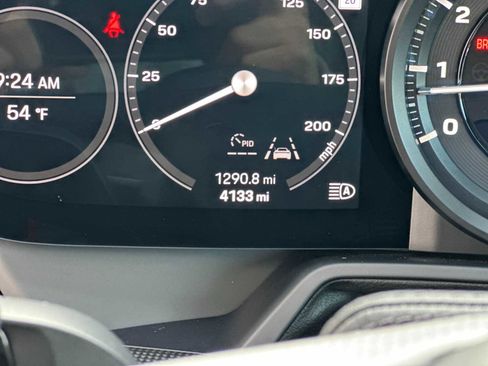 Certified 2023 Porsche 911 Carrera 4S w/ Sport Package image 26