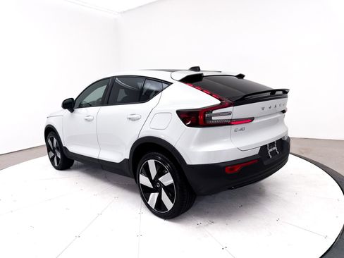 Used 2023 Volvo C40 P8 Recharge Ultimate AWD/4WD image 14