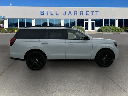 New 2025 Ford Expedition Platinum w/ Stealth Appearance Package