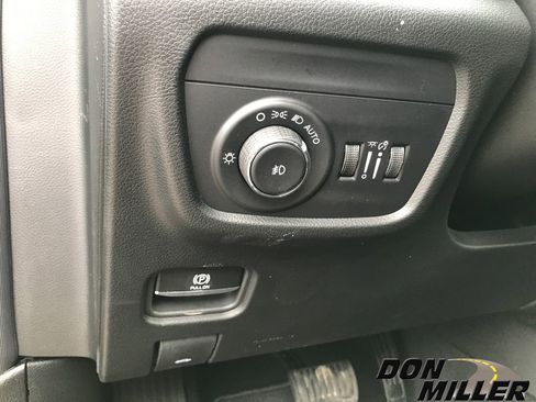 New 2026 Jeep Grand Cherokee Limited Reserve image 15