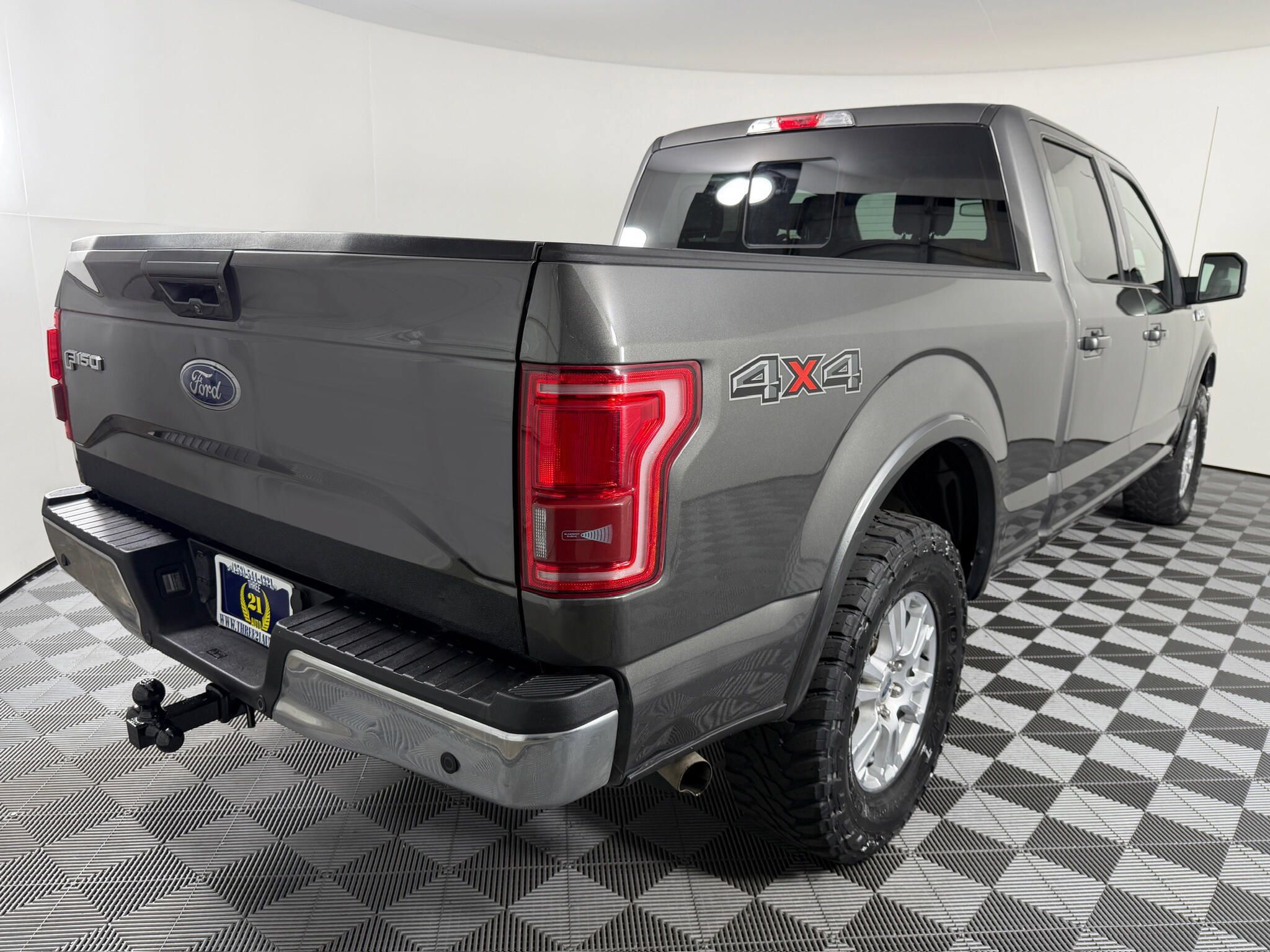 Used 2017 Ford F150 Lariat w/ Equipment Group 501A Mid AWD/4WD image 20