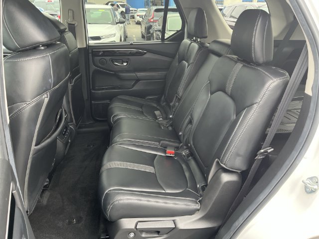 Used 2025 Honda Pilot EX-L image 26