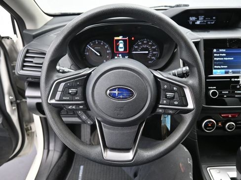 Used 2022 Subaru Crosstrek 2.0i image 12