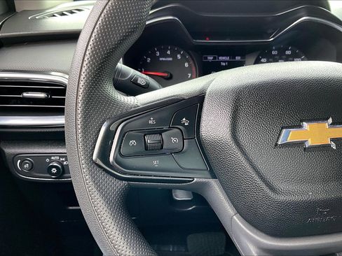 Used 2022 Chevrolet TrailBlazer LT w/ Convenience Package image 18