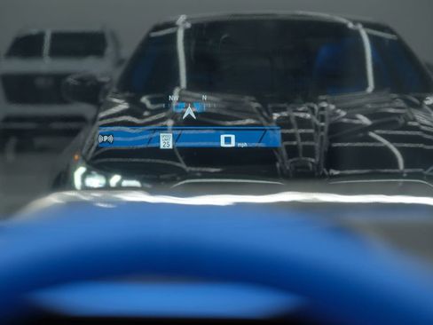 Used 2025 BMW M5 image 70