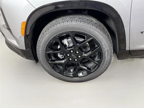New 2026 Chevrolet Traverse RS image 28