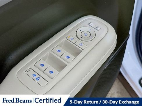Certified 2025 Hyundai Santa Fe Calligraphy AWD/4WD image 10