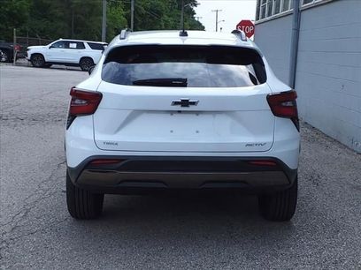 New 2025 Chevrolet Trax ACTIV w/ Driver Confidence Package