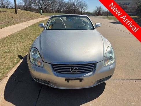Used 2005 Lexus SC 430 Convertible image 10