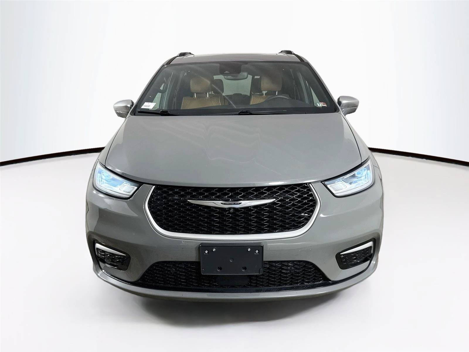 Used 2022 Chrysler Pacifica Pinnacle AWD/4WD image 4