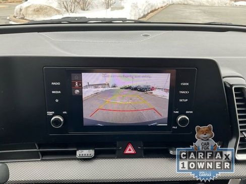 Used 2024 Kia Sportage LX image 17