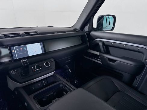 Used 2020 Land Rover Defender 110 HSE AWD/4WD image 23