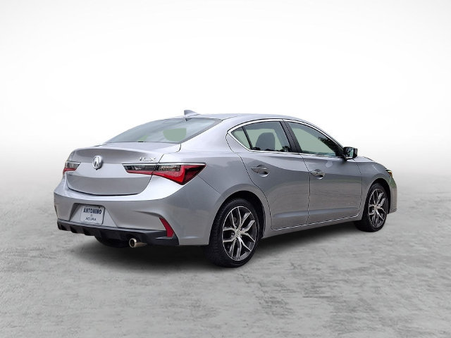 Used 2020 Acura ILX w/ Premium Package FWD image 4