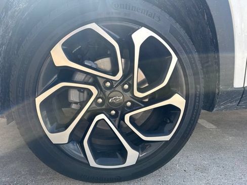 New 2026 Chevrolet Trax LT w/ Driver Confidence Package FWD image 8
