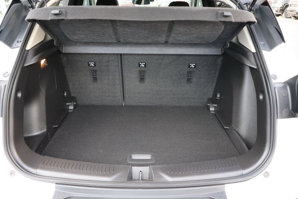 Used 2023 Buick Encore GX Preferred w/ Cold Weather Comfort Package FWD image 22