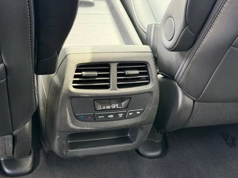 Used 2016 Honda Pilot EX-L image 17