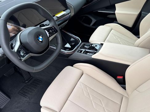 Used 2026 BMW X3 xDrive30i w/ Premium Package AWD/4WD image 4