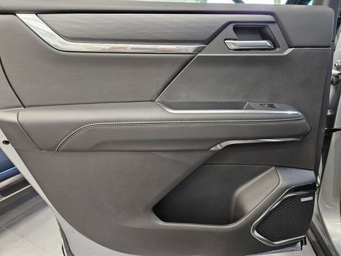 New 2026 GMC Acadia Elevation w/ Elevation Premium Package image 19