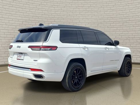 Used 2022 Jeep Grand Cherokee L Summit w/ Advanced Protech Group IV AWD/4WD image 5