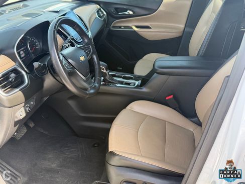 Used 2022 Chevrolet Equinox Premier image 16