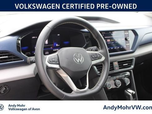 Used 2023 Volkswagen Taos SE w/ Panoramic Sunroof Package AWD/4WD image 18