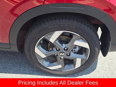 Certified 2025 Hyundai Venue Limited FWD image 15