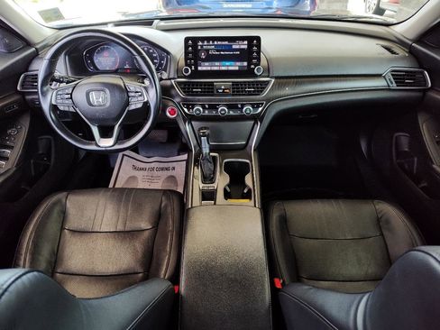 Used 2018 Honda Accord Touring image 20