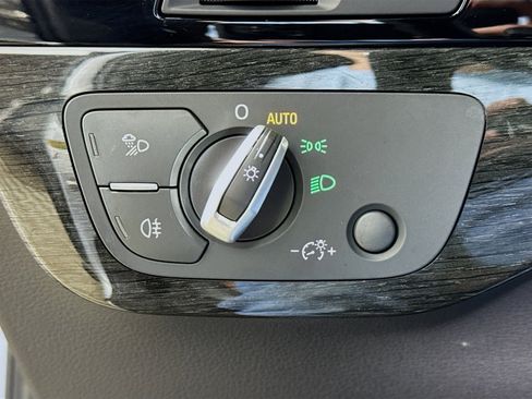 Used 2019 Audi Q7 3.0T Premium Plus w/ Premium Plus Package image 15