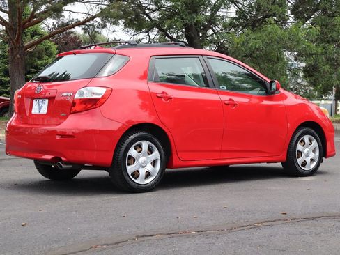 Used 2009 Toyota Matrix S AWD/4WD image 5