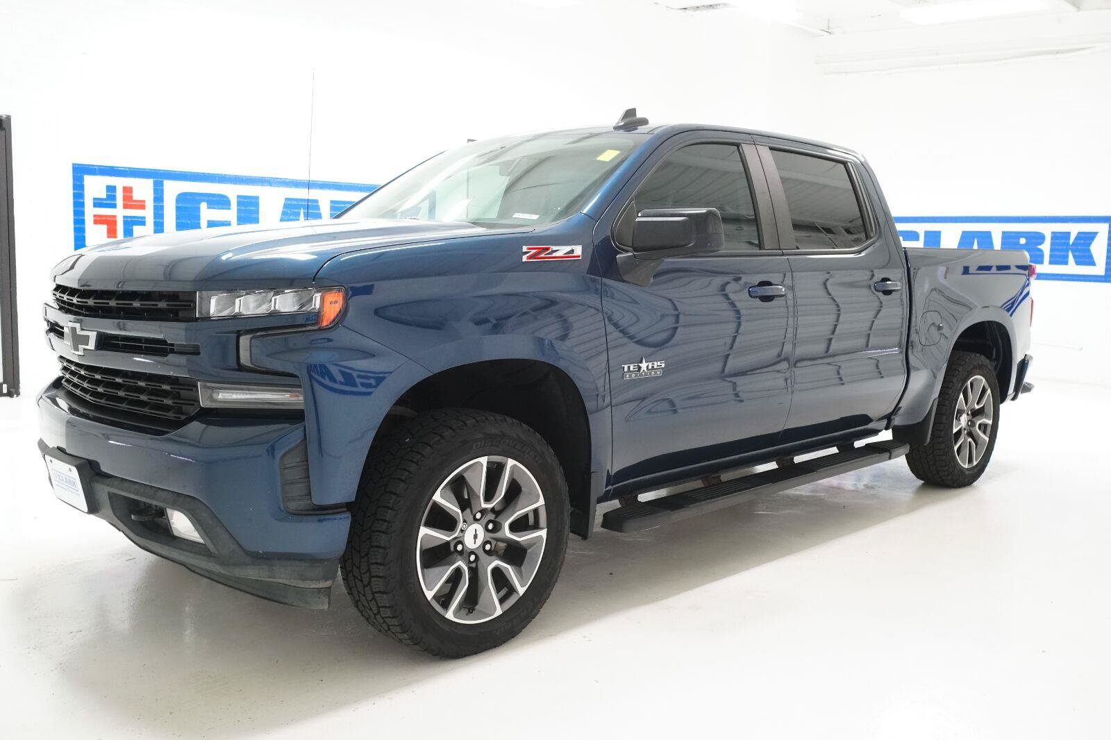 Used 2020 Chevrolet Silverado 1500 RST w/ Texas Edition AWD/4WD image 27