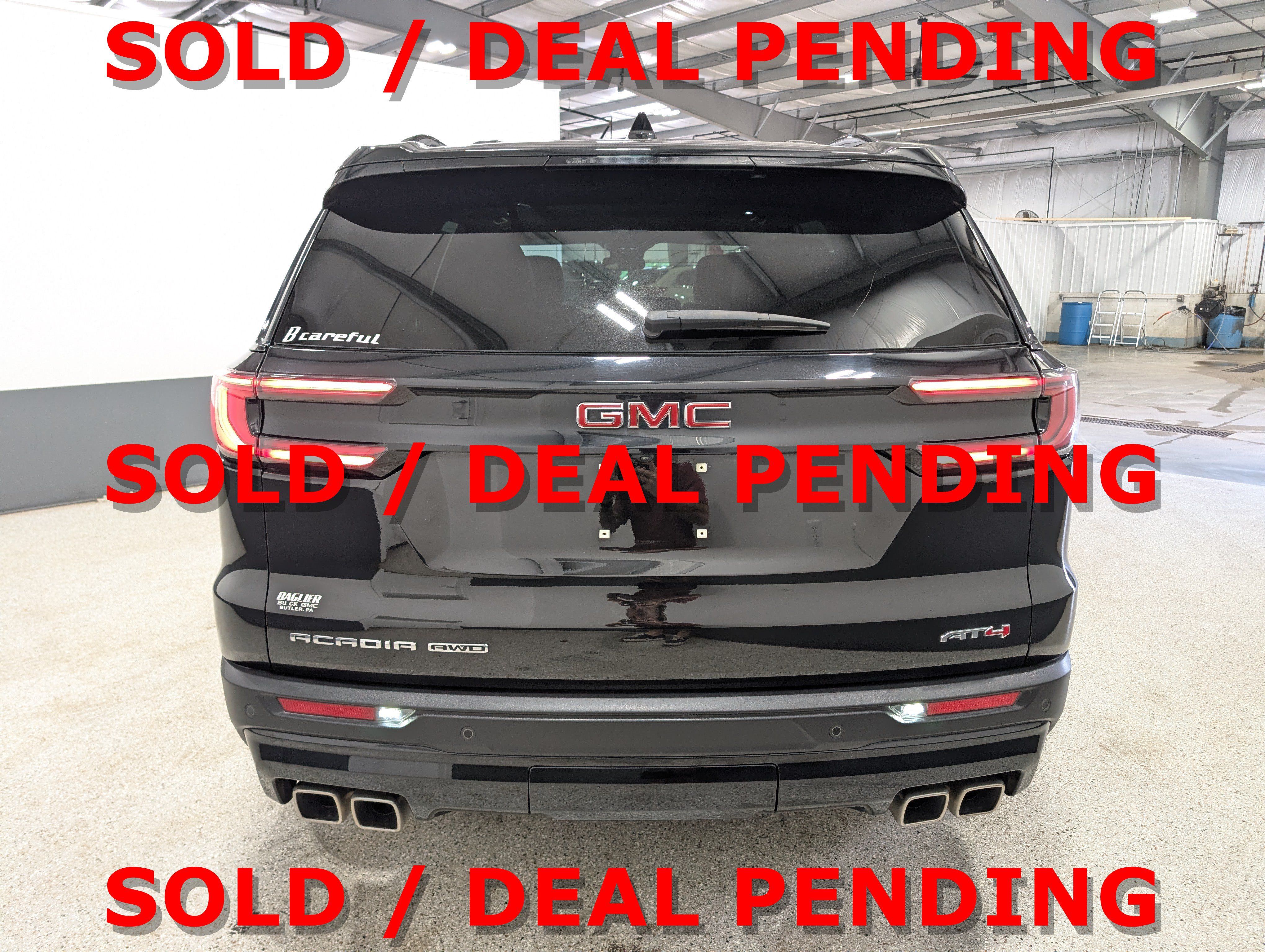 Used 2024 GMC Acadia AT4 w/ Luxury Package AWD/4WD image 4