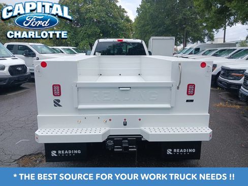 New 2026 Ford F550 4x4 Crew Cab image 4