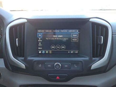 Used 2018 GMC Terrain SLE image 27