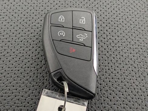 Used 2025 GMC Sierra 1500 Denali w/ Denali Reserve Package AWD/4WD image 47