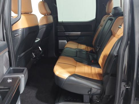 Used 2021 Ford F150 Platinum AWD/4WD image 15