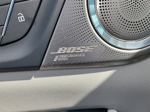 New 2026 Buick Enclave Avenir w/ Super Cruise Package image 10